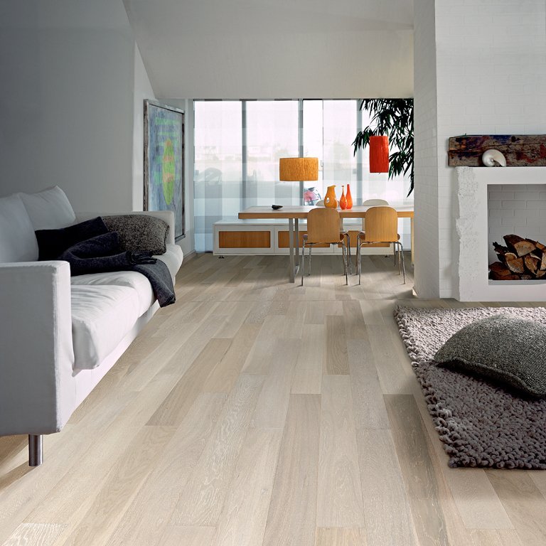 Дуб Арктика / Арктический * Черс (Kahrs Oak Arctic)