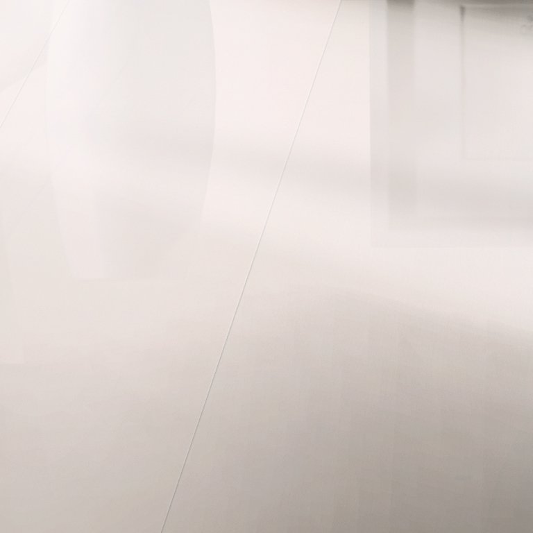 Бук Белое сияние Черс (Kahrs Beech Opaque)