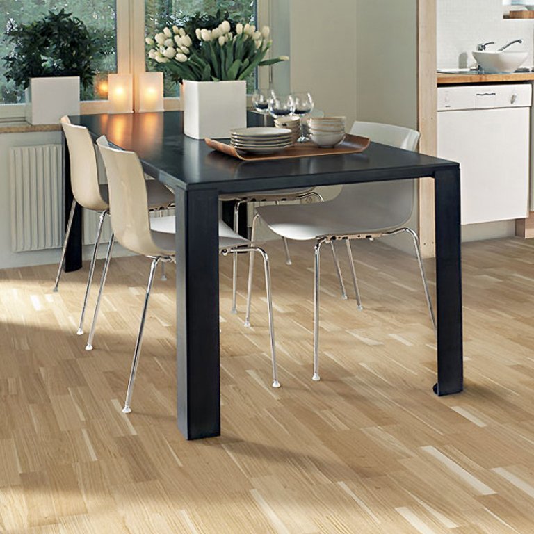 Дуб Белый матовый Черс (Kahrs Oak White Matt)